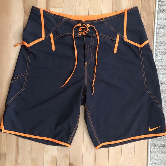 NIKE swimming suit - Picture 1 of 2